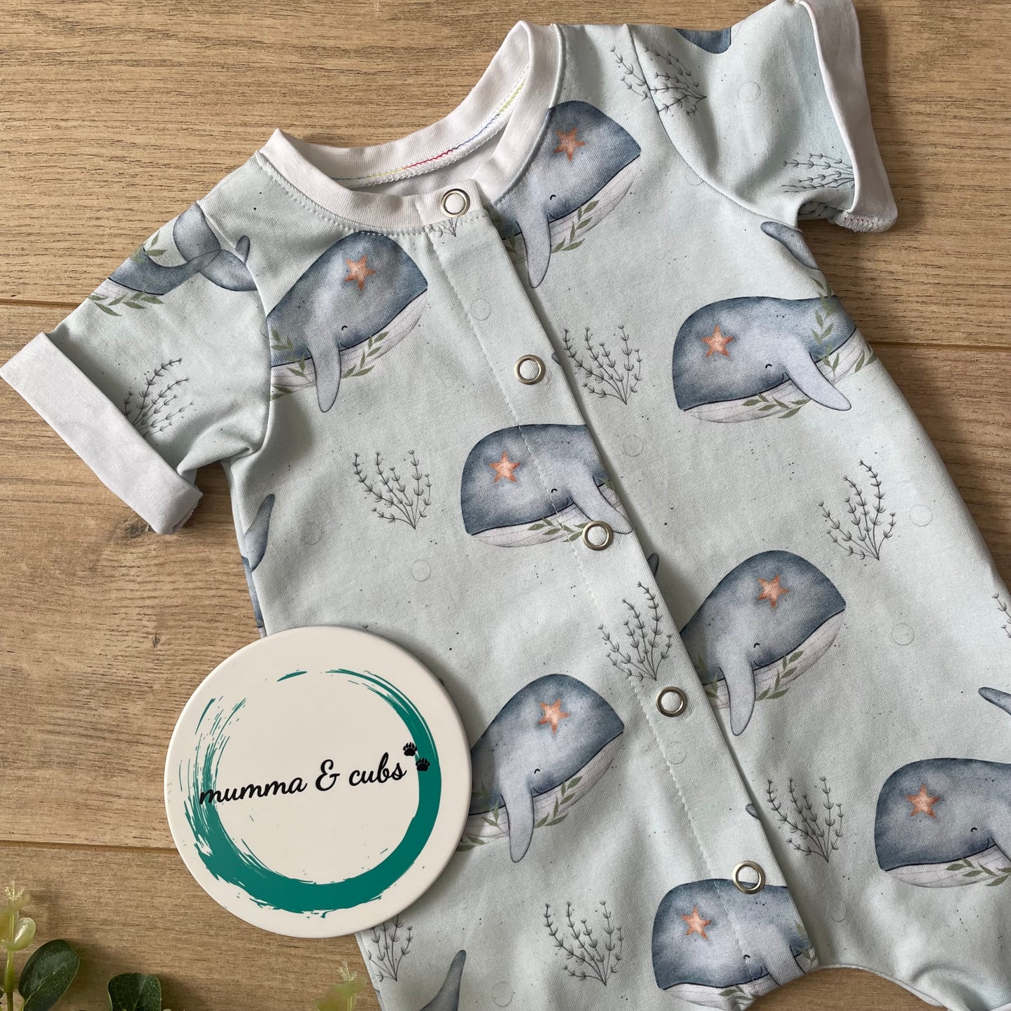 Rolled hem romper - Short. Whales 0-3m