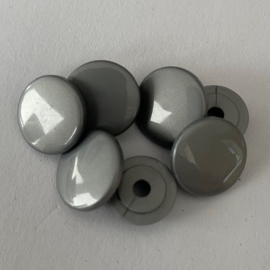 Dark Grey Snap
