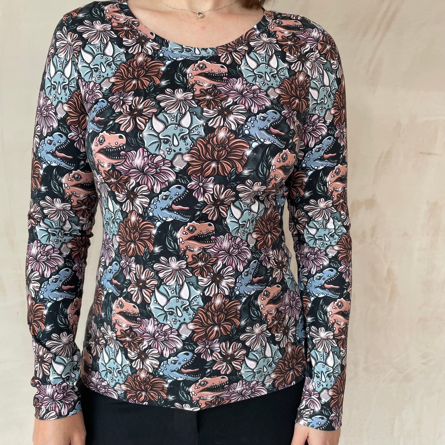 Long Sleeve Slim fit Mumma Top